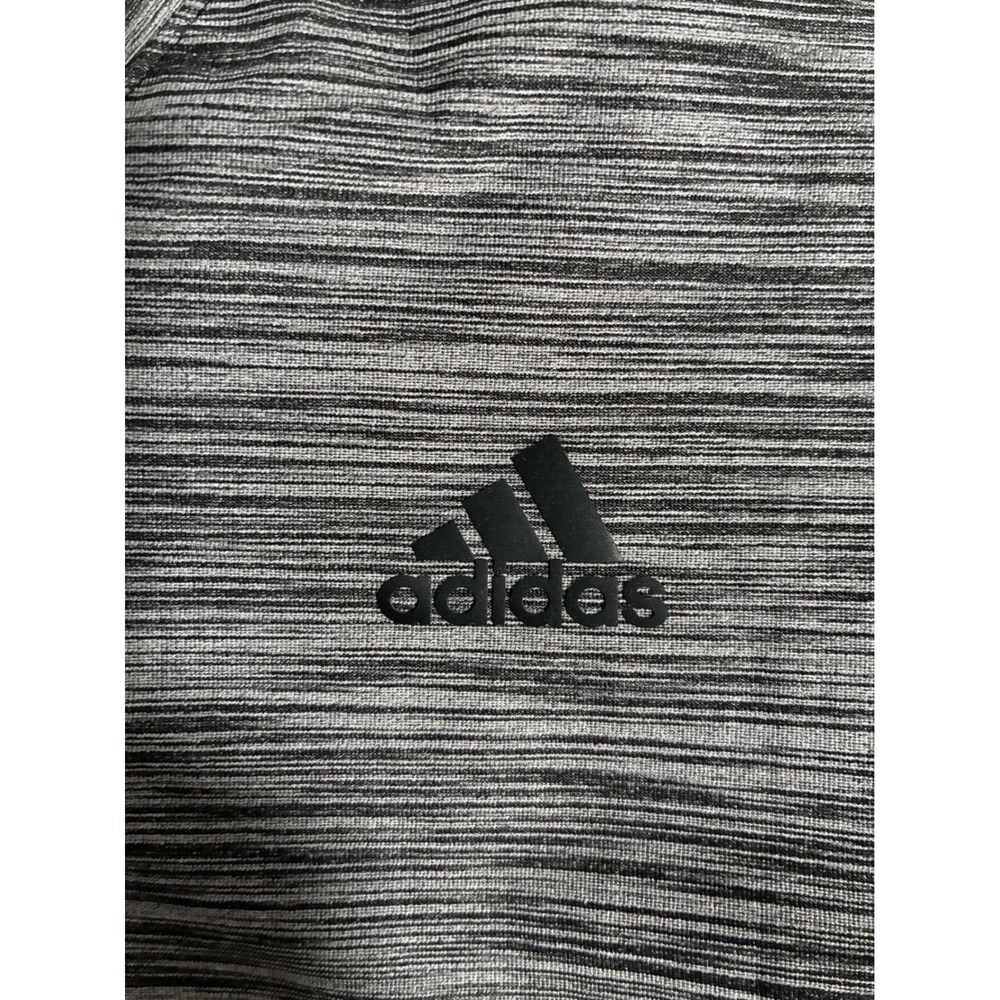 Adidas Bundle Womens 2pc Set Grey Space Dye V-Neck Tee Black 7/8 Leggings S - Picture 7 of 8